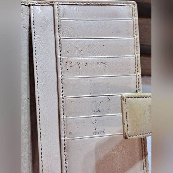 Authentic Gucci GG Canvas and Leather Wallet - Picture 10 of 16